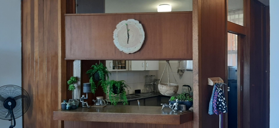 1 Bedroom Property for Sale in Loevenstein Western Cape